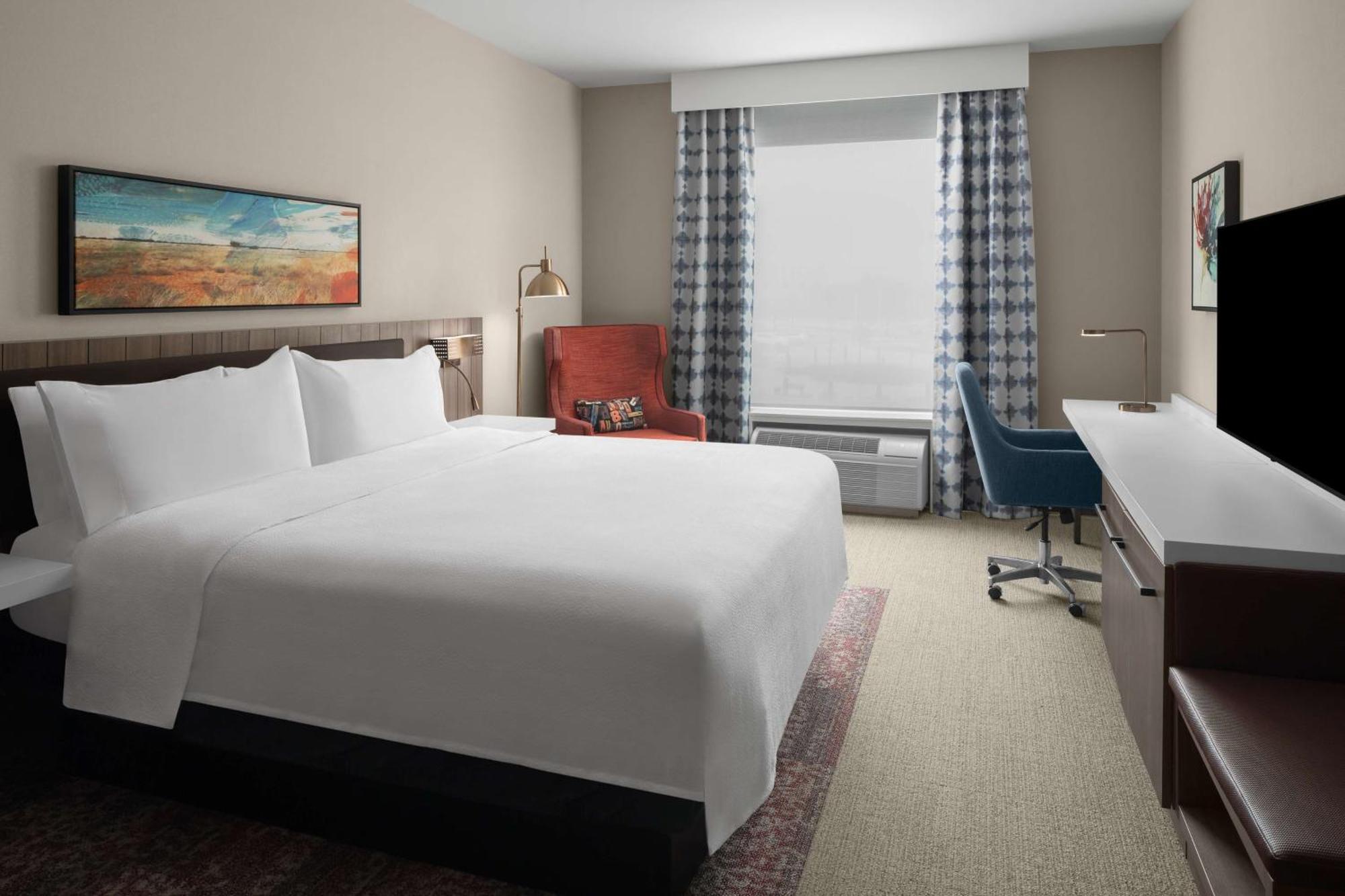 Hilton Garden Inn Grand Prairie At Epiccentral Exterior photo