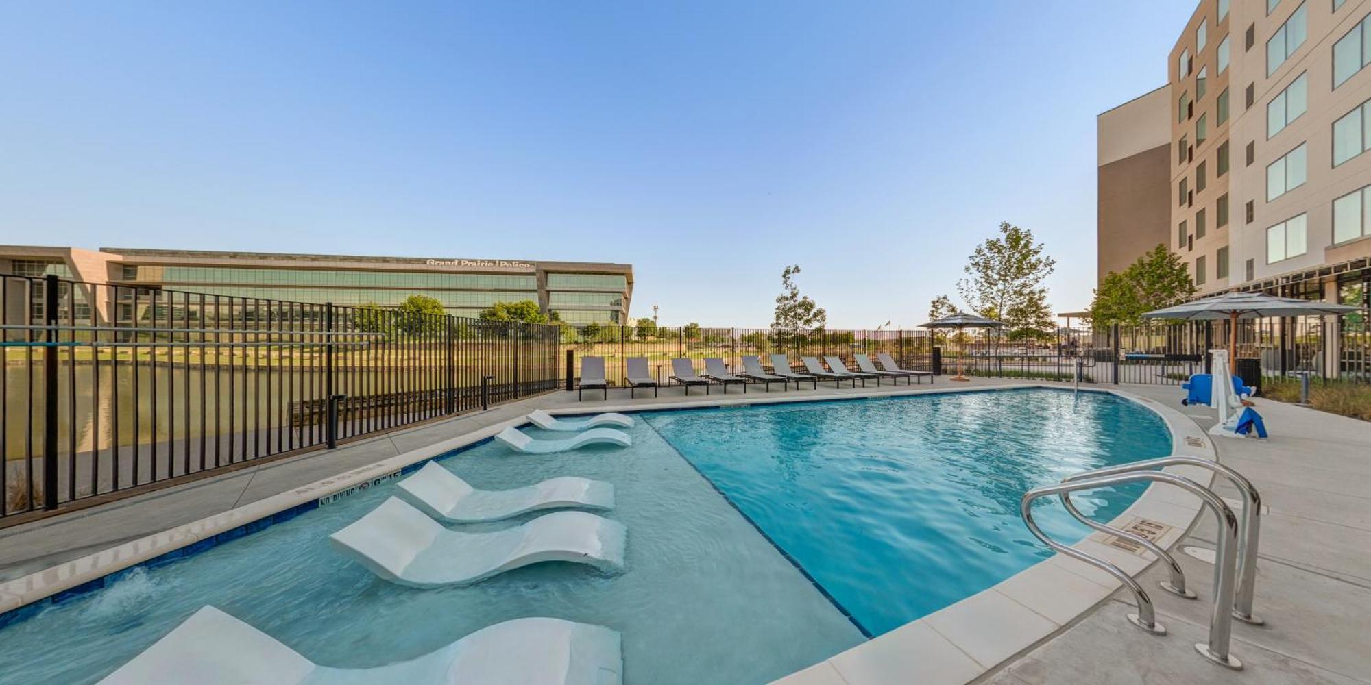 Hilton Garden Inn Grand Prairie At Epiccentral Exterior photo